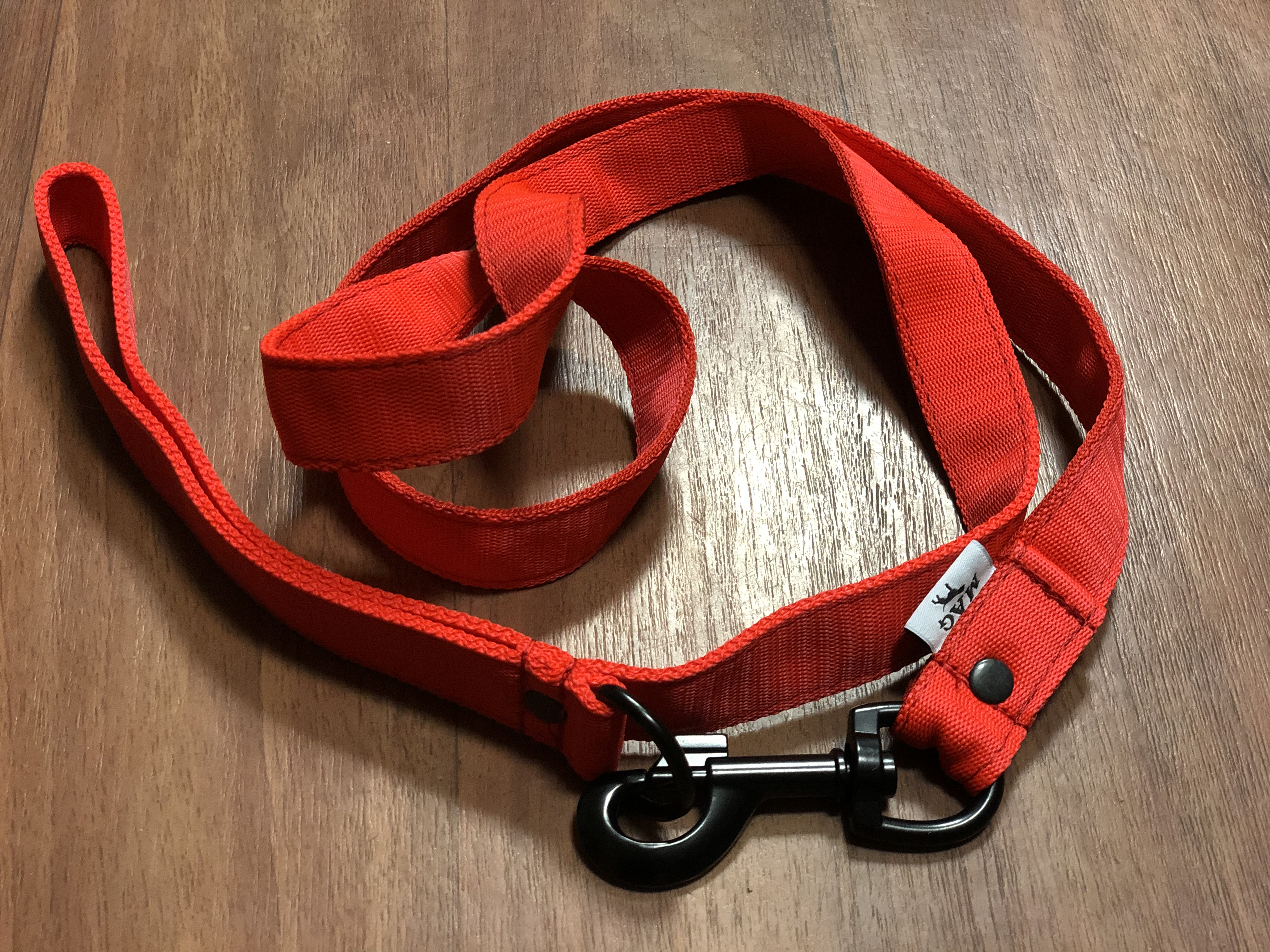 Vodítko s uchem,2,5cm, 1,5m-černé kování